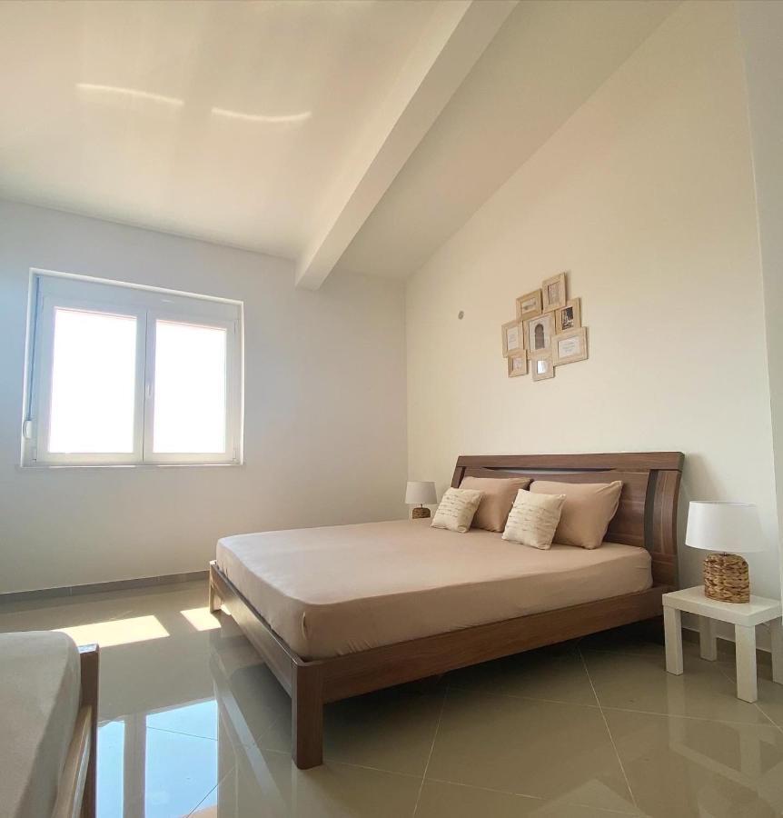 Acanski Apartment