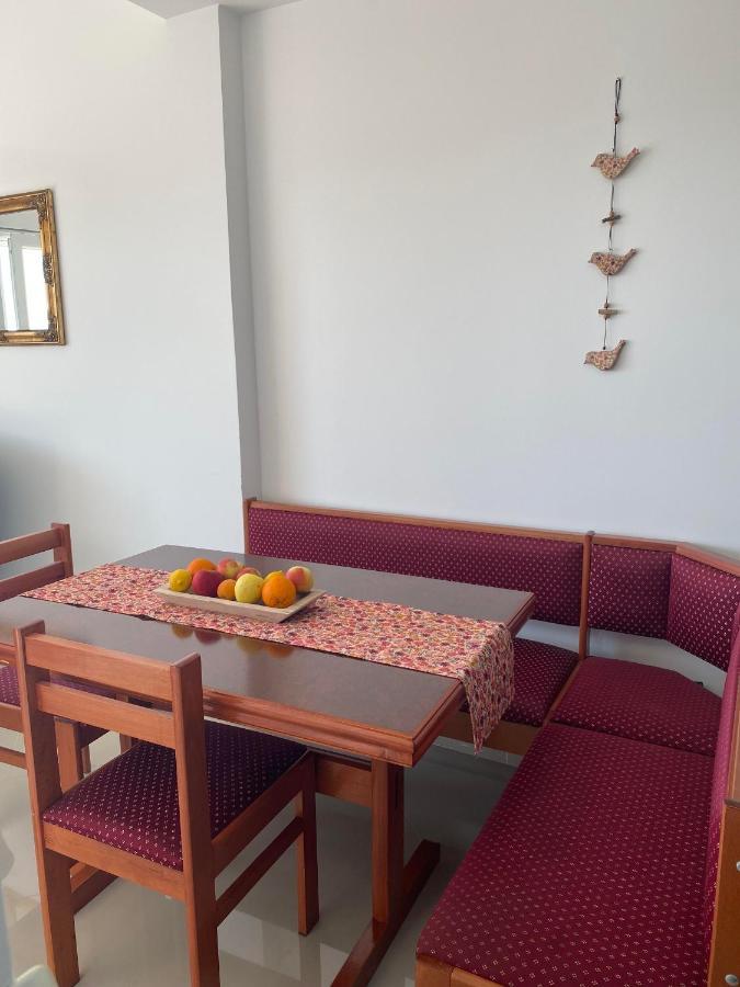 Apartment Acanski Bar